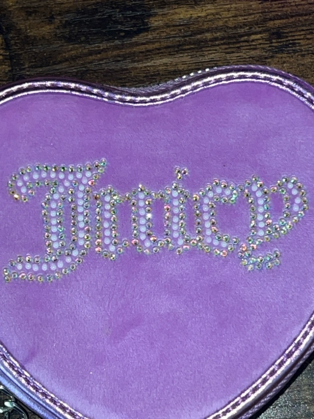 NWOT Juicy Couture Lavender Heart Wristlet with Rhinestone and Pearl Logo - Picture 3 of 5